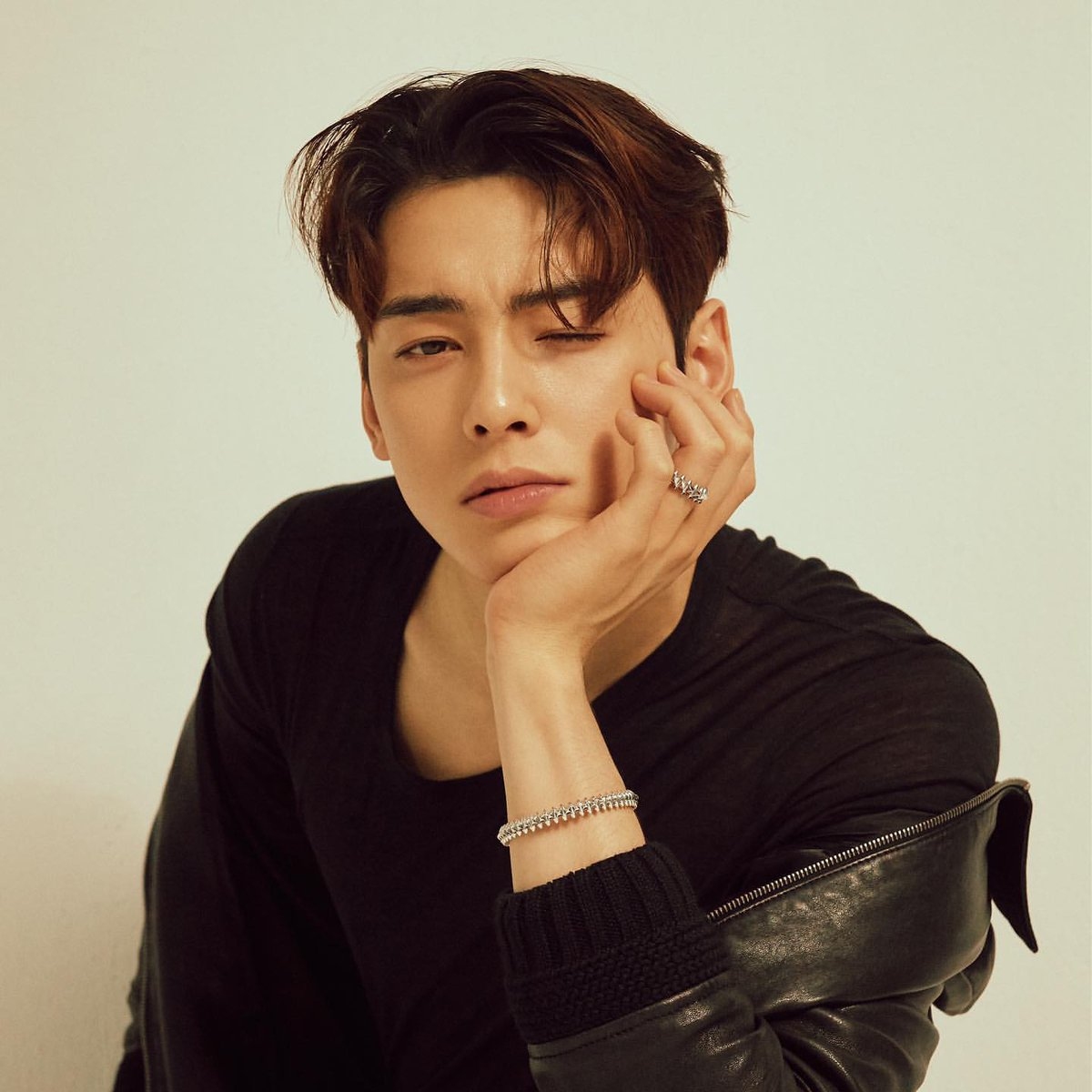 ''Chicken Gangjeong'' Dizisinde Cha Eun Woo Yer Alabilir