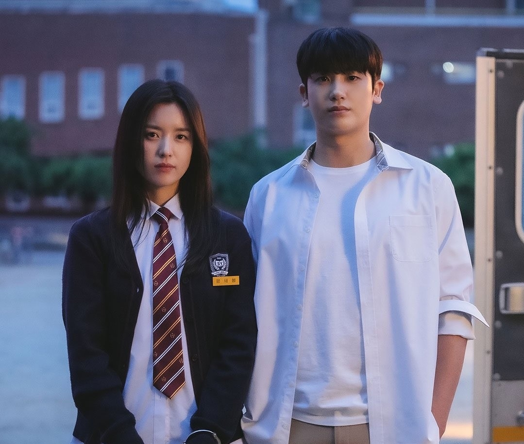 "Happiness" Dizisinin Yeni Bir Fragmanı Yayımlandı