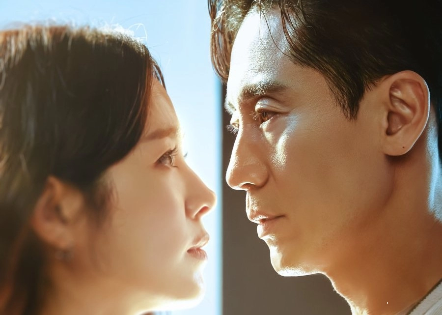 Yeni Dizi "Yonder" Konusu, Oyuncuları ve Fragmanı
