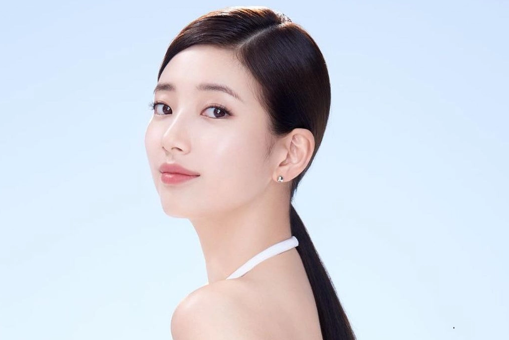 Suzy Türkiye'de Depremden Etkilenenler İçin Yardım Bağışında Bulundu