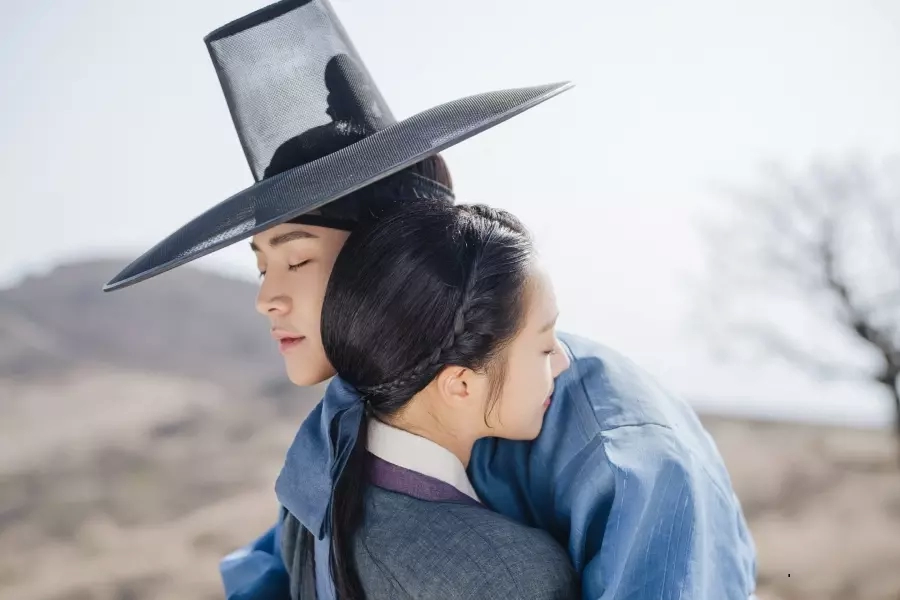 "Destined With You"da Rowoon ve Jo Bo Ah 300 Yıl Önce Delice Aşıktı